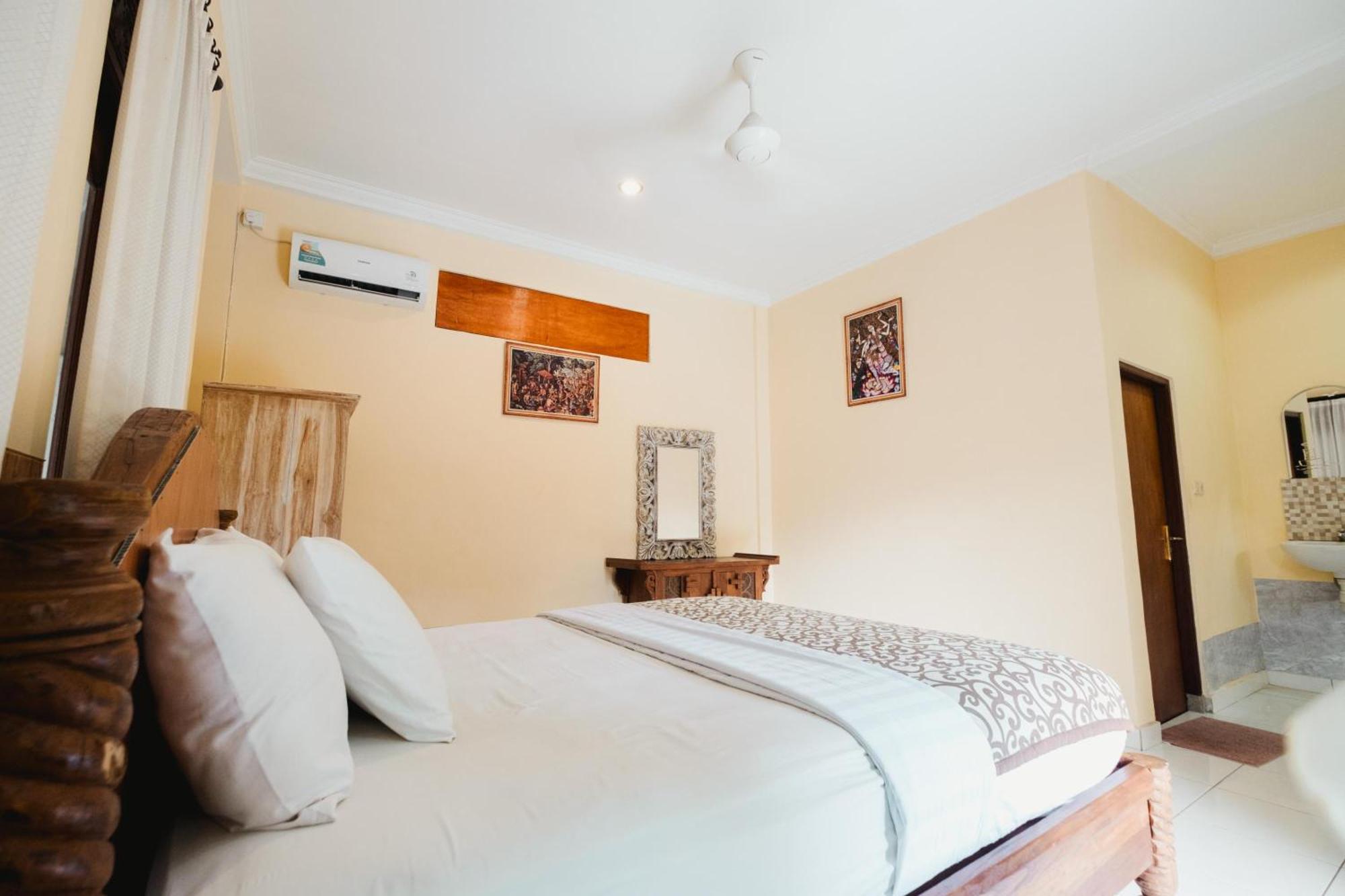 Rizky Guesthouse Ubud  Exterior photo