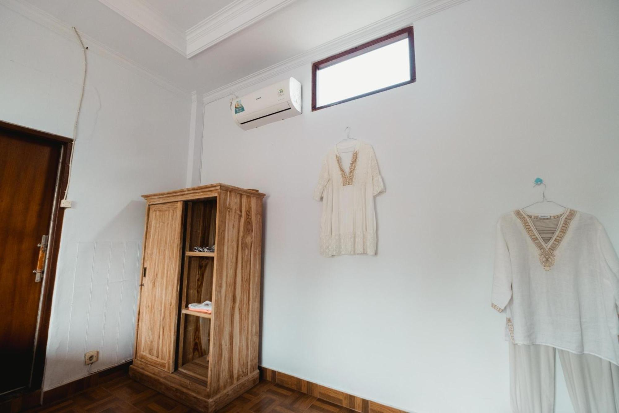 Rizky Guesthouse Ubud  Exterior photo