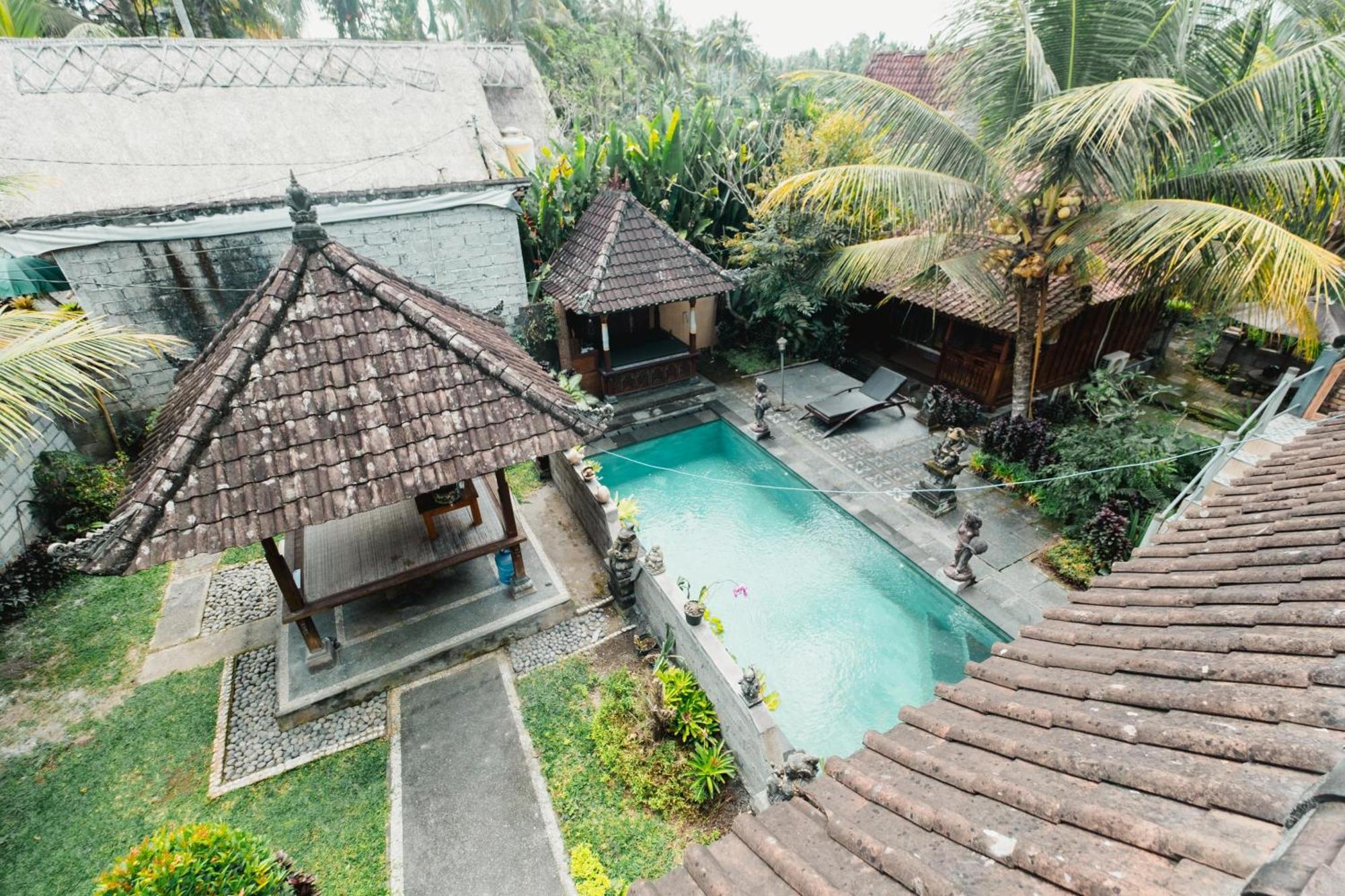 Rizky Guesthouse Ubud  Exterior photo