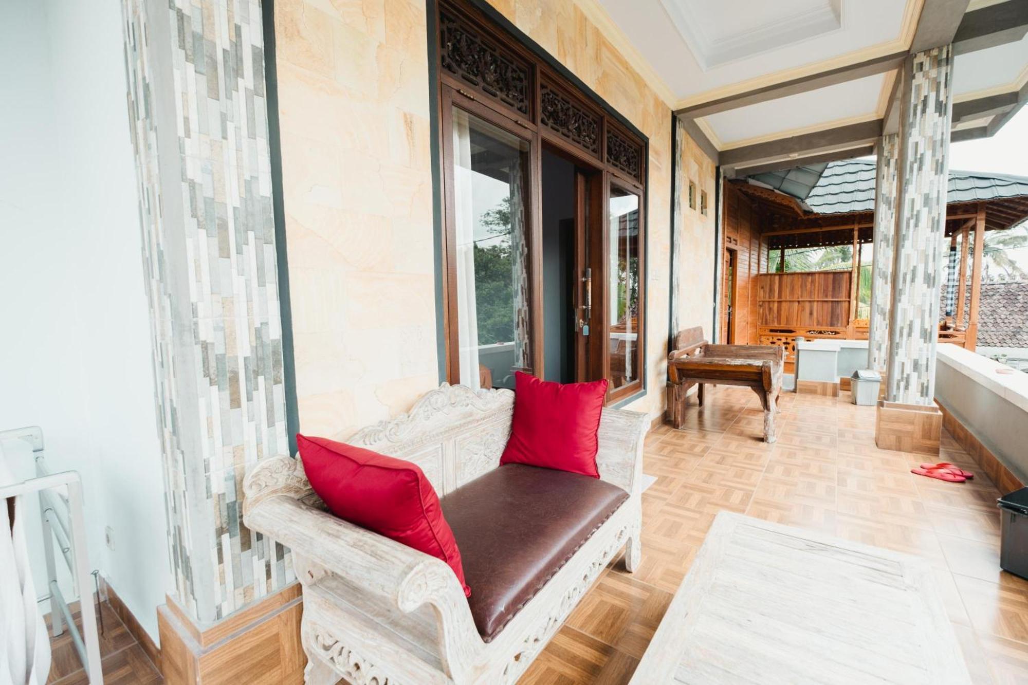 Rizky Guesthouse Ubud  Exterior photo